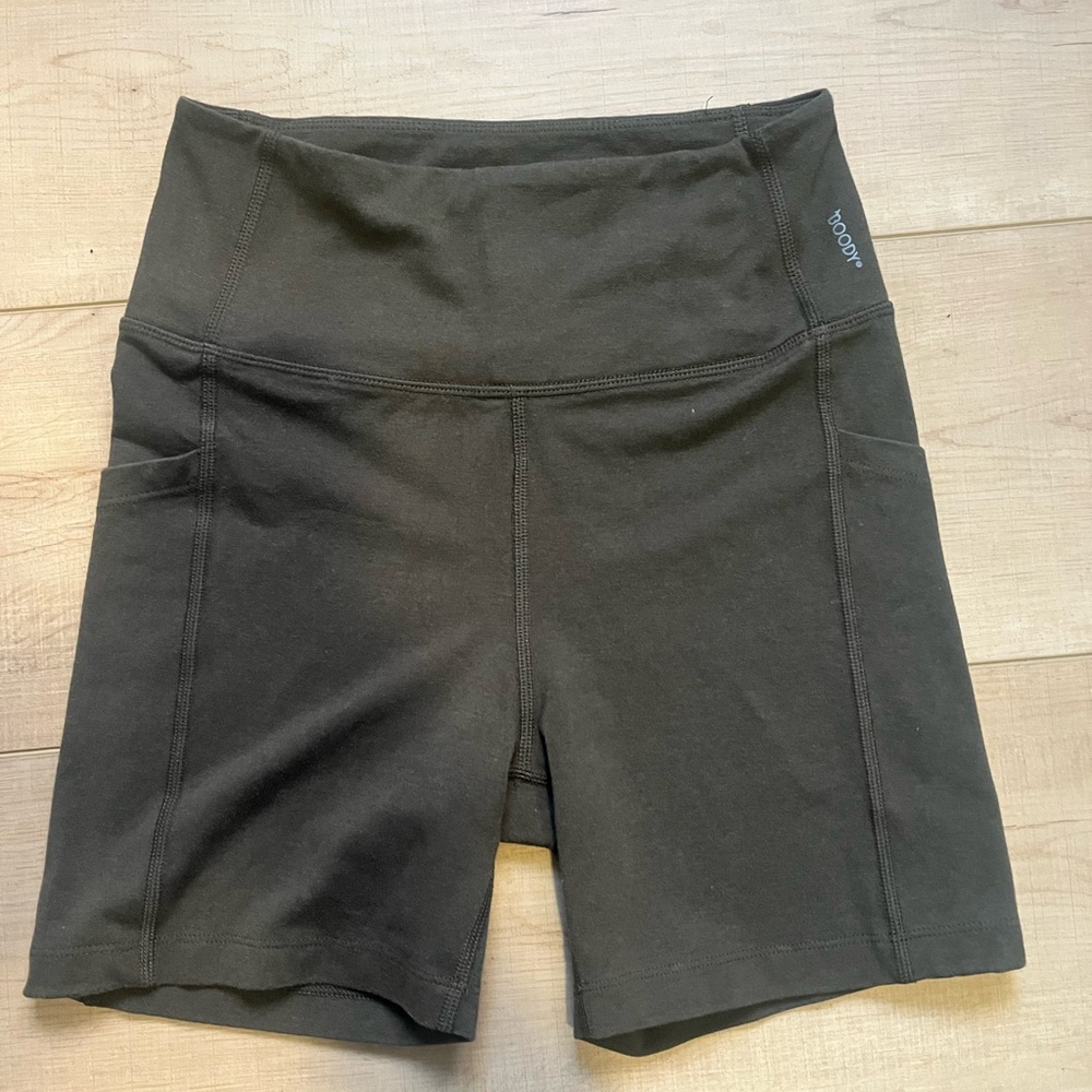 BOODY women’s Motivate High Waist Short grey/green